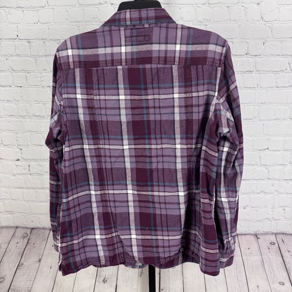 Duluth Trading Co Maroon Plaid Flannel Button Down Shirt Size Large - Picture 5 of 5